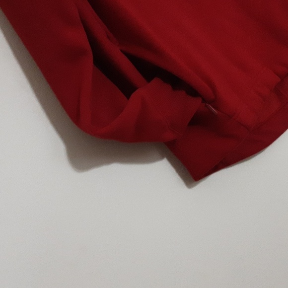 Athleta Karma Twist Neck Sweater Pullover Red Women S/ P  cozy Outdoor Casual - Picture 4 of 10